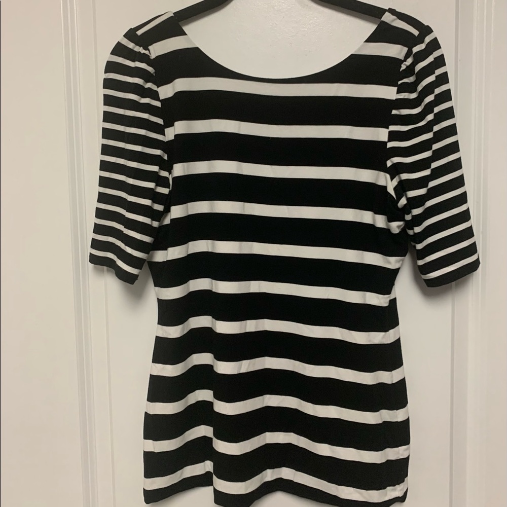 WHITE HOUSE BLACK MARKET Jail Girl Cute Stretchy Spandex Lined Top.